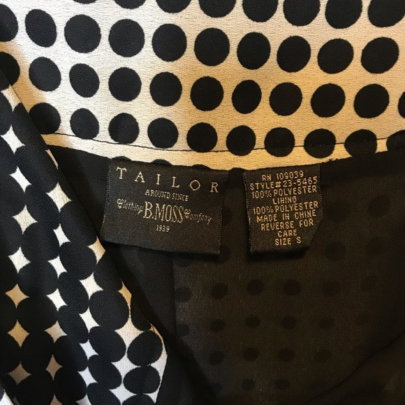 Tailor B.Moss pleated skirt, size small - Picture 6 of 7